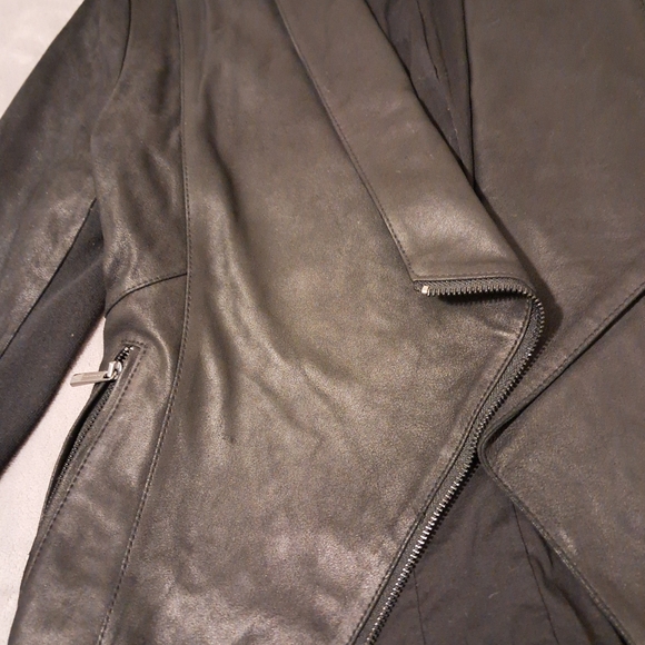 BCBGMAXAZRIA black genuine soft leather draped collar jacket front zip size XXS. - Picture 5 of 13